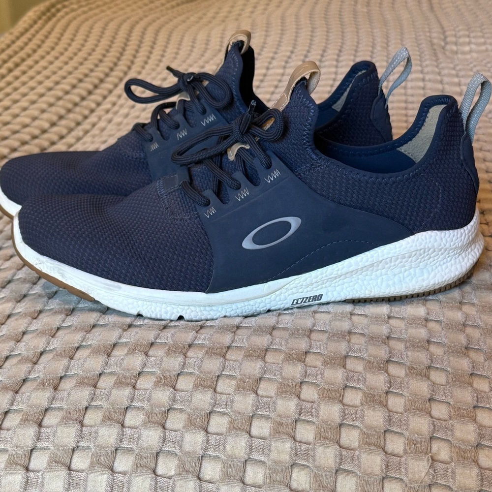 Oakley Dark Blue EV Zero Running Shoes with White Sole Size 12